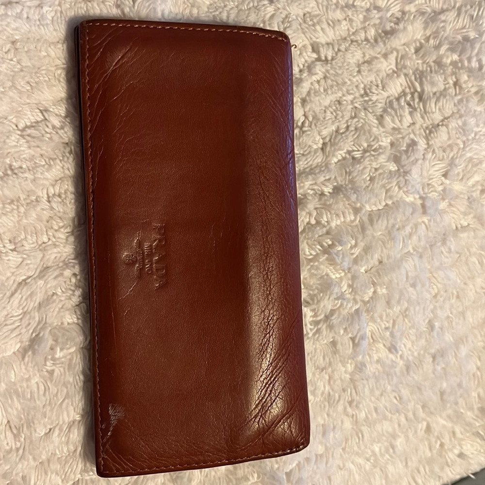 Prada wallet